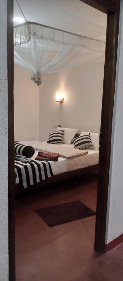 Nethanya Homestay Ella Esterno foto